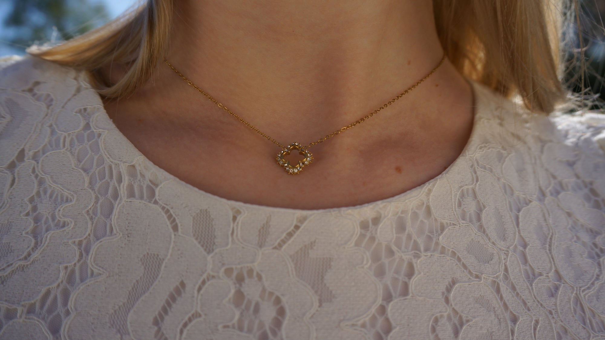 Till henne - Halsband